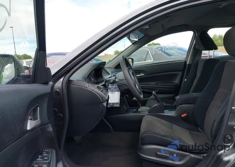 2009 Honda Accord 2.4 Lx-P z USA, uszkodzony, nr VIN JHMCP26439C005427